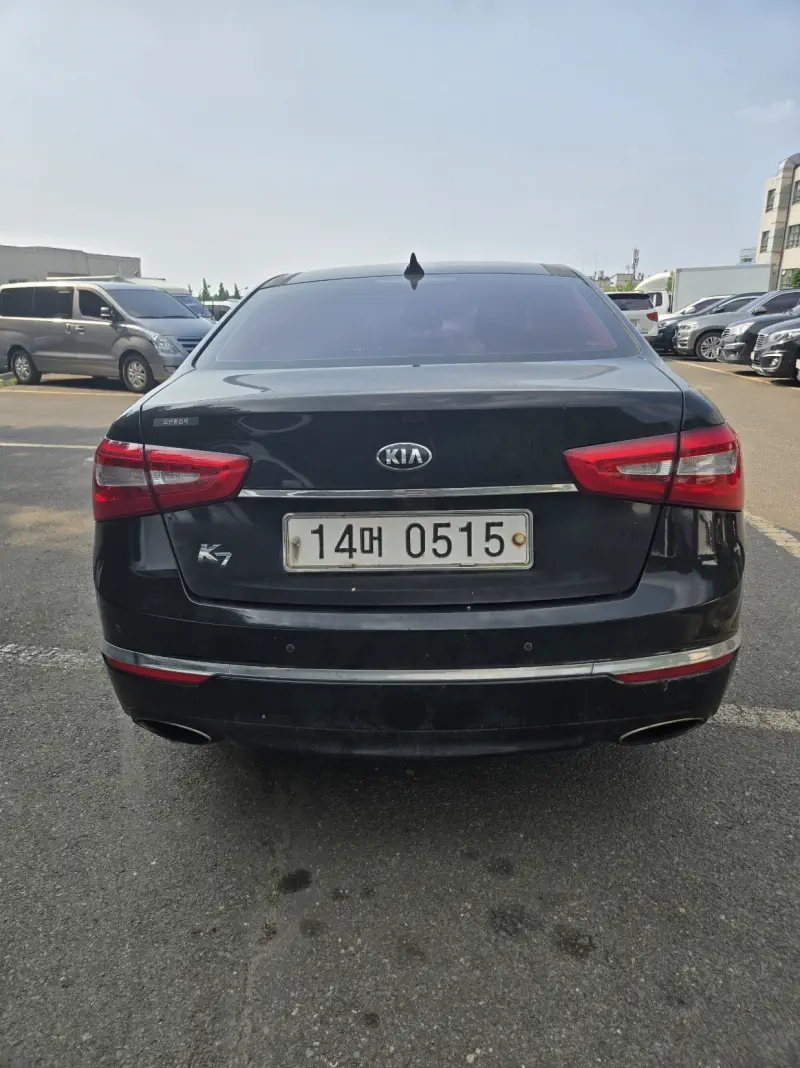 Kia K7