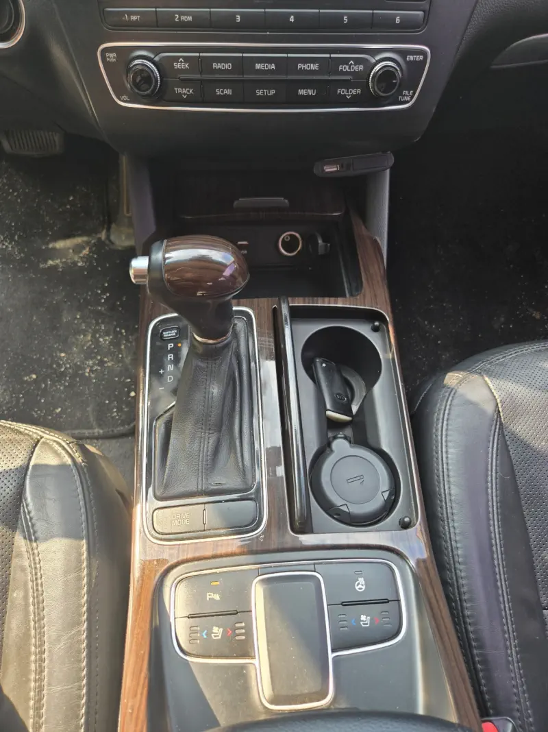 Kia K7