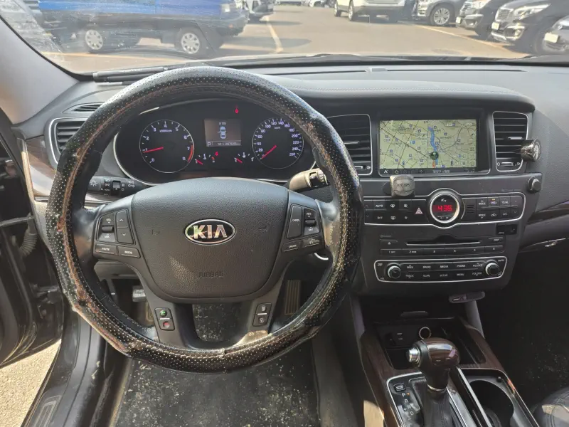 Kia K7