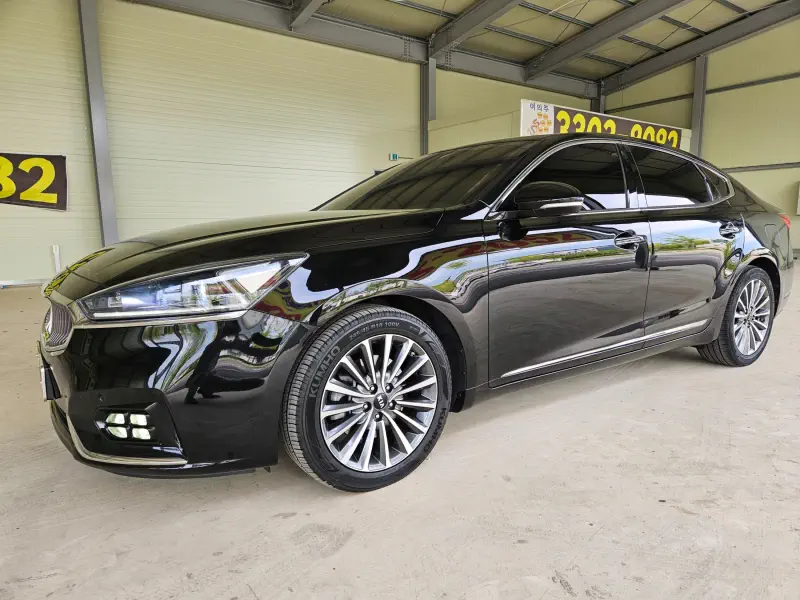 Kia K7