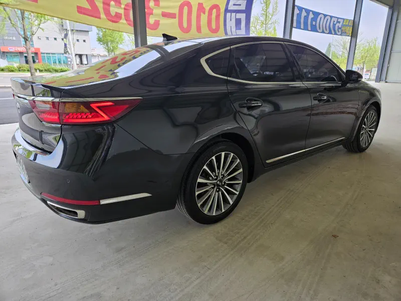 Kia K7