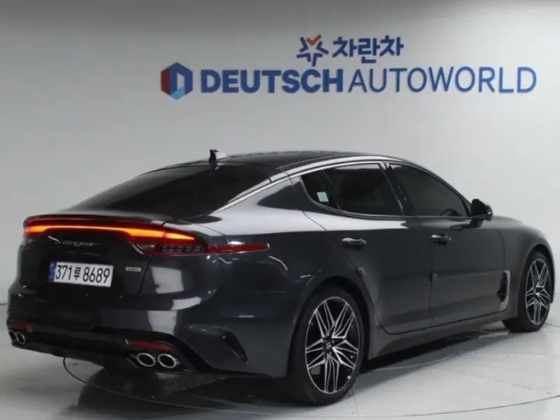 Kia Stinger