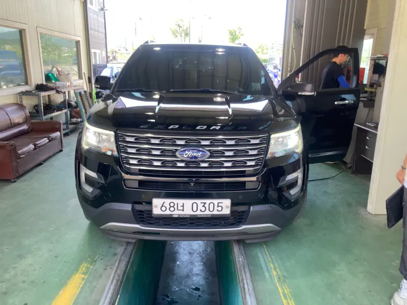 Ford Explorer