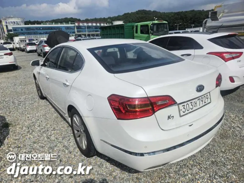 Kia K7
