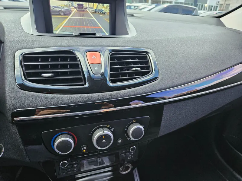 Renault Samsung SM3