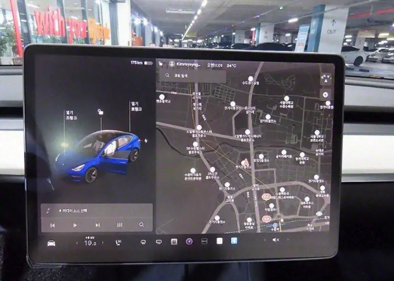 Tesla MODEL 3