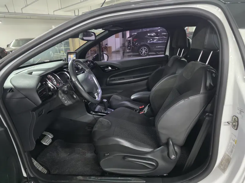 Citroen DS3