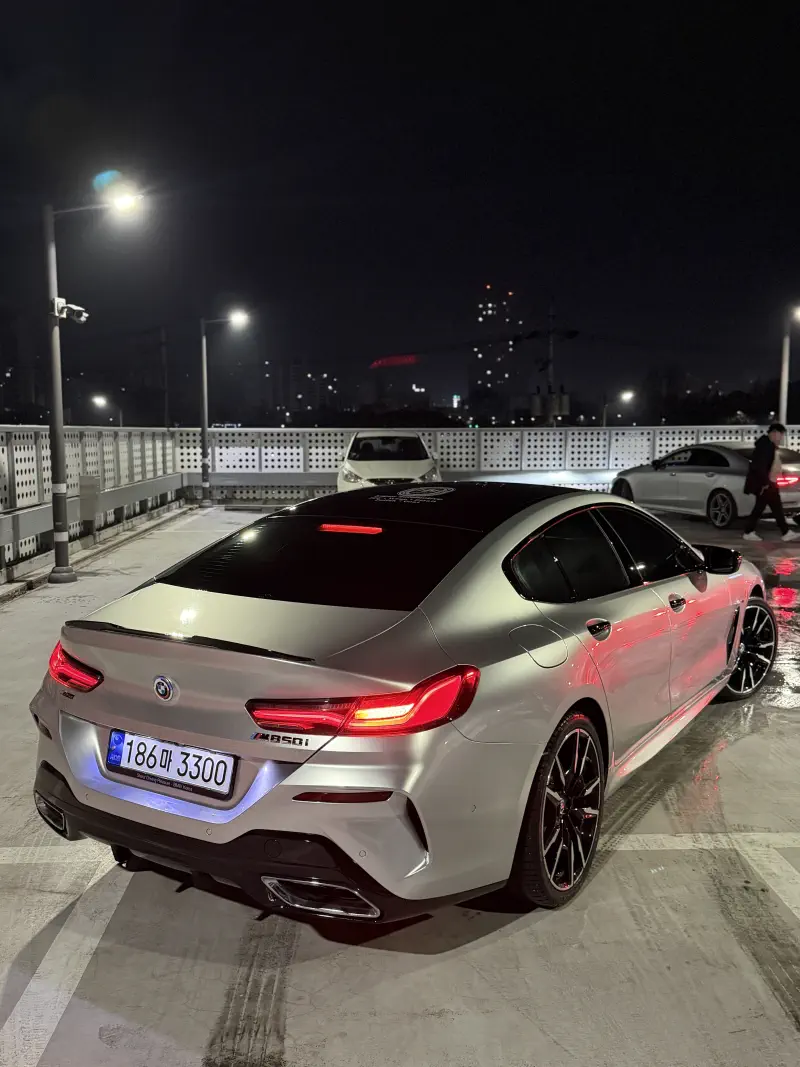 BMW 8-Series