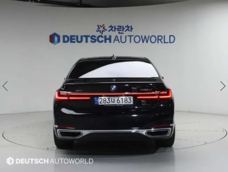 BMW 7-Series