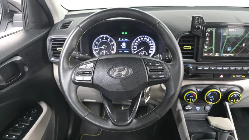 Hyundai Venue