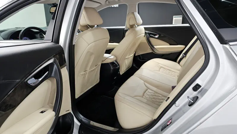 Hyundai Aslan