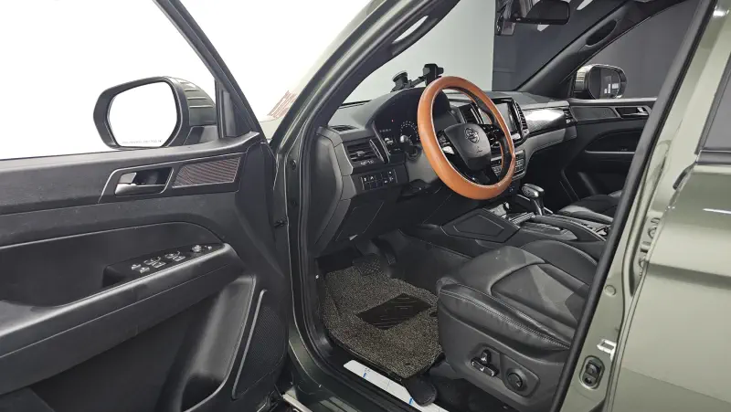 SsangYong Rexton Sports Khan
