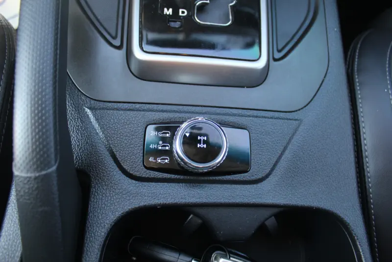 SsangYong Rexton Sports