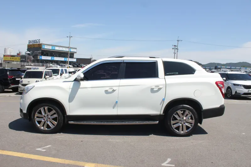 SsangYong Rexton Sports