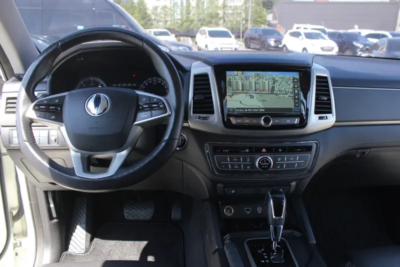 SsangYong Rexton Sports