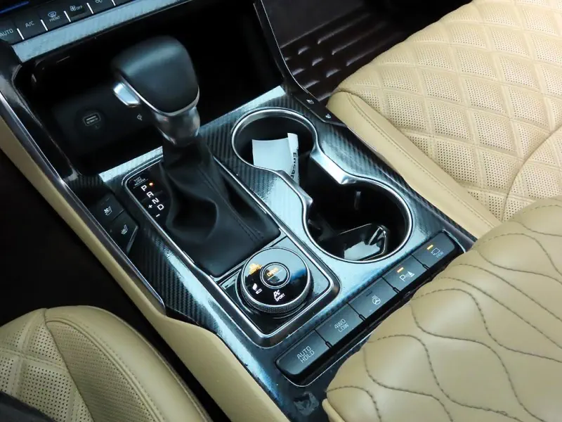 Kia Mohave