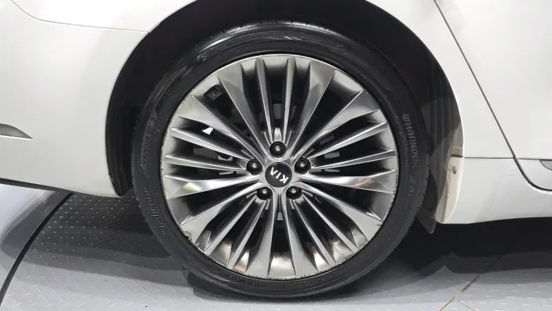Kia K7