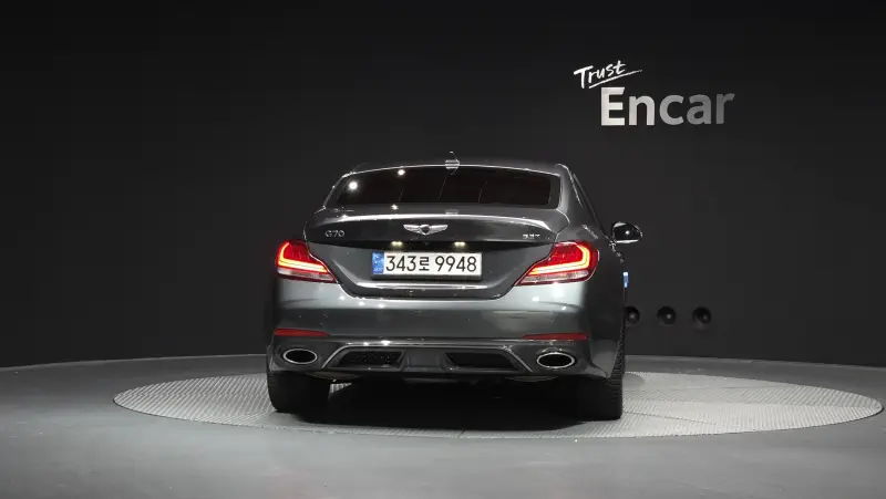 Genesis G70