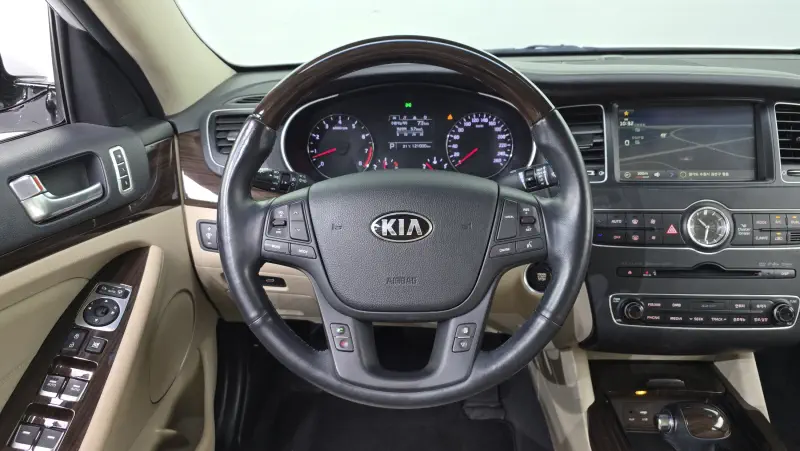 Kia K7