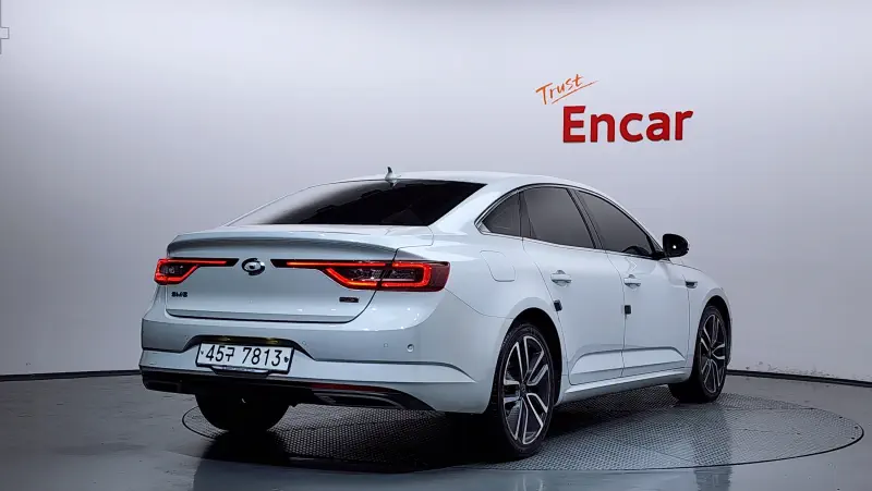 Renault Samsung SM6