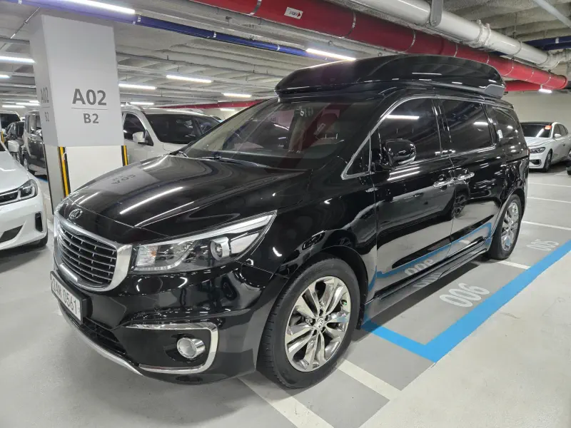 Kia Carnival