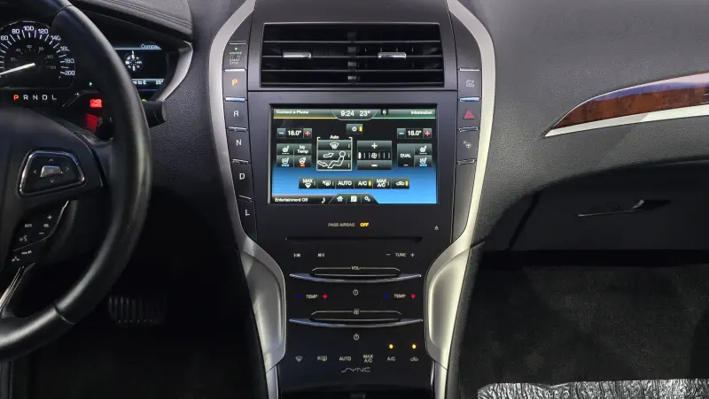 Lincoln Mkz