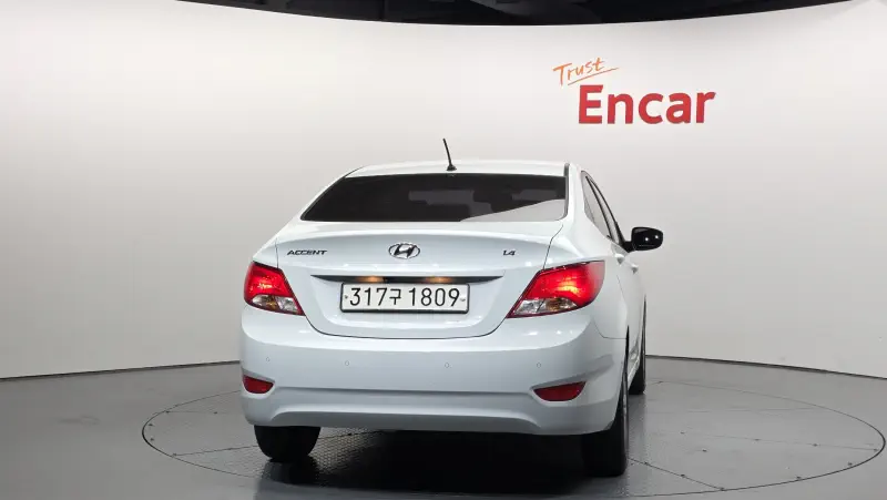 Hyundai Accent