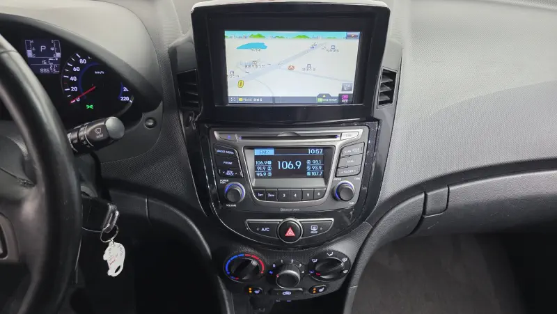 Hyundai Accent