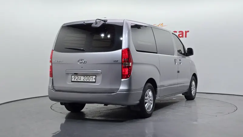 Hyundai Grand Starex