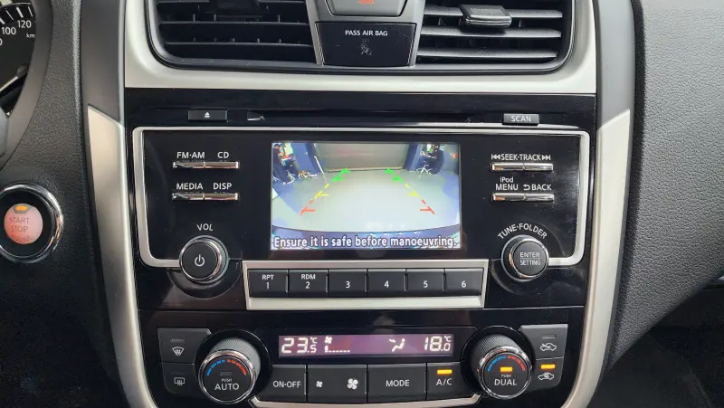 Nissan Altima