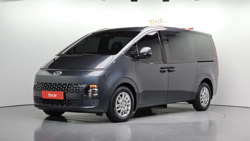Hyundai Staria