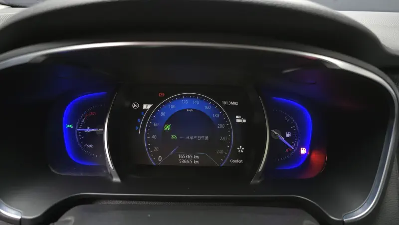 Renault Samsung SM6