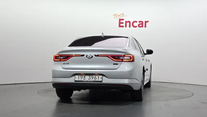 Renault Samsung SM6