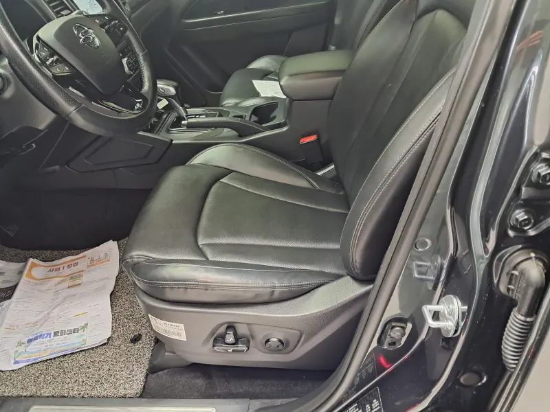 SsangYong Rexton Sports