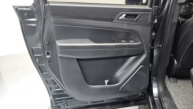 SsangYong Rexton Sports
