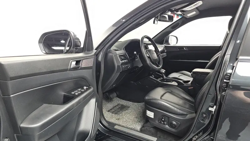 SsangYong Rexton Sports