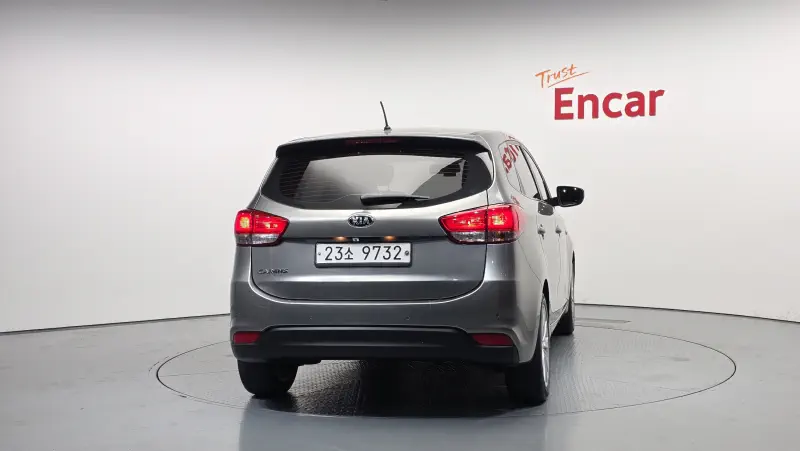 Kia Carens