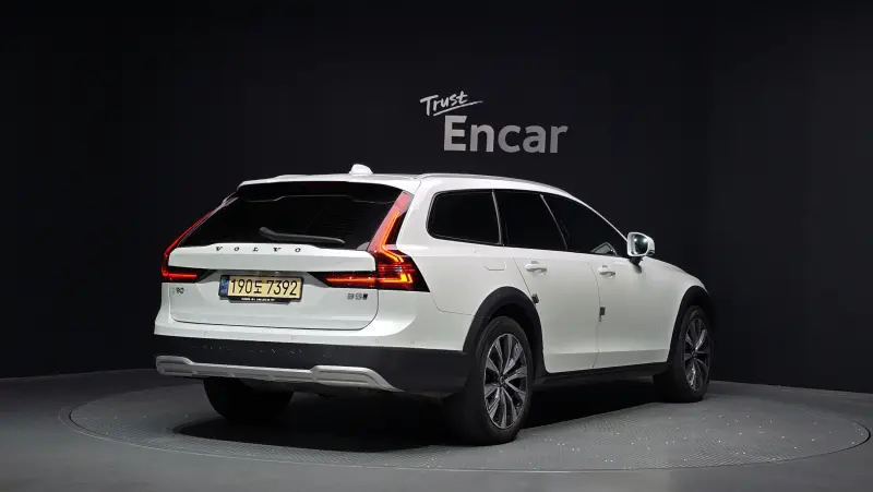 Volvo V90