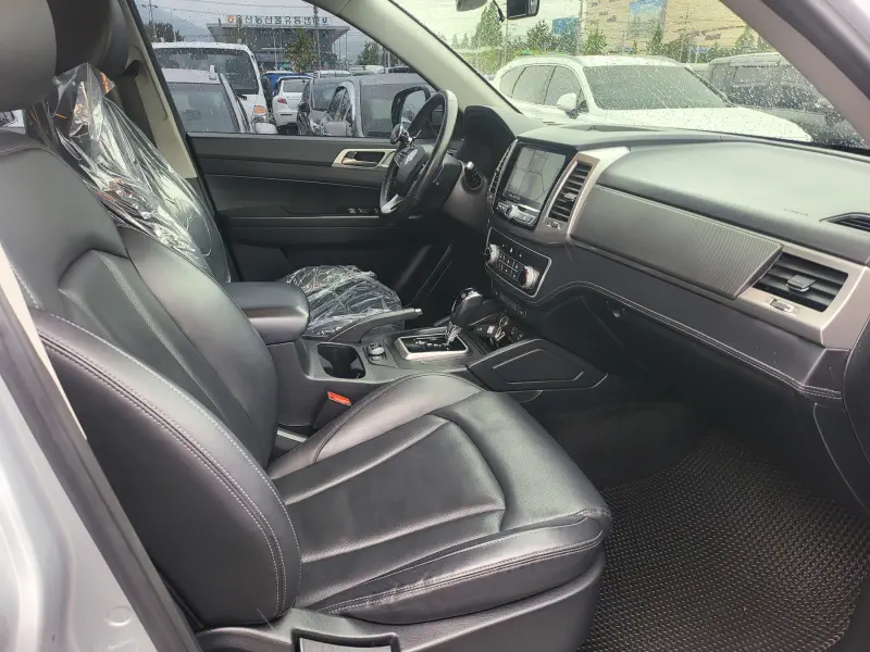 SsangYong Rexton Sports