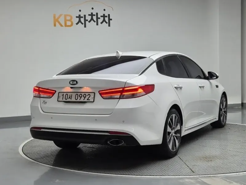 Kia K5