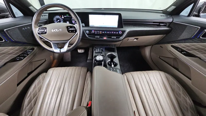 Kia K8
