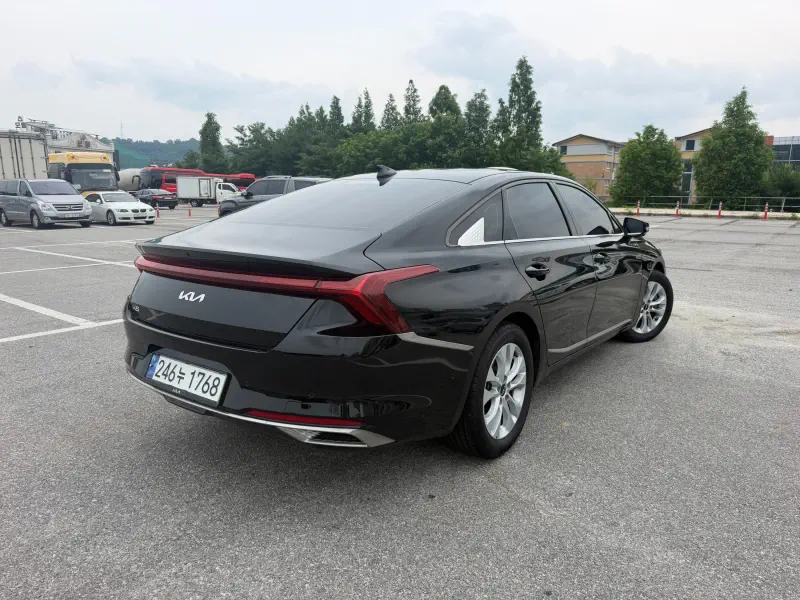Kia K8