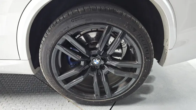 BMW X5M