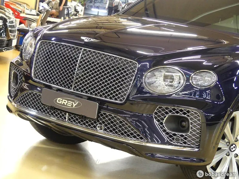 Bentley Bentayga