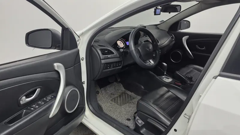 Renault Samsung SM3 Z.E.