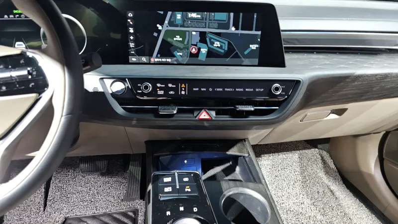 Kia K8