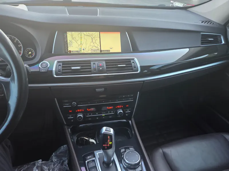 BMW 5-Series Gran Turismo