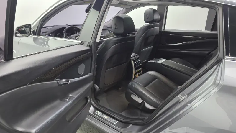 BMW 5-Series Gran Turismo
