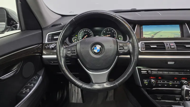 BMW 5-Series Gran Turismo