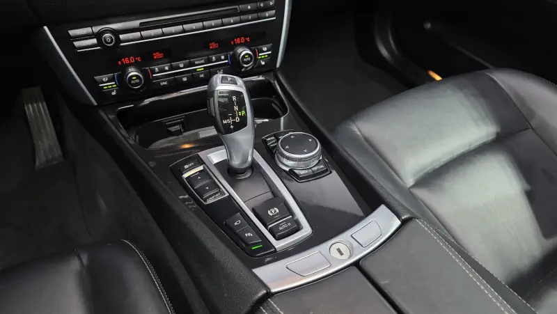 BMW 5-Series Gran Turismo